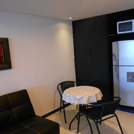 Estudio Moderno Hermosa Vista #1403